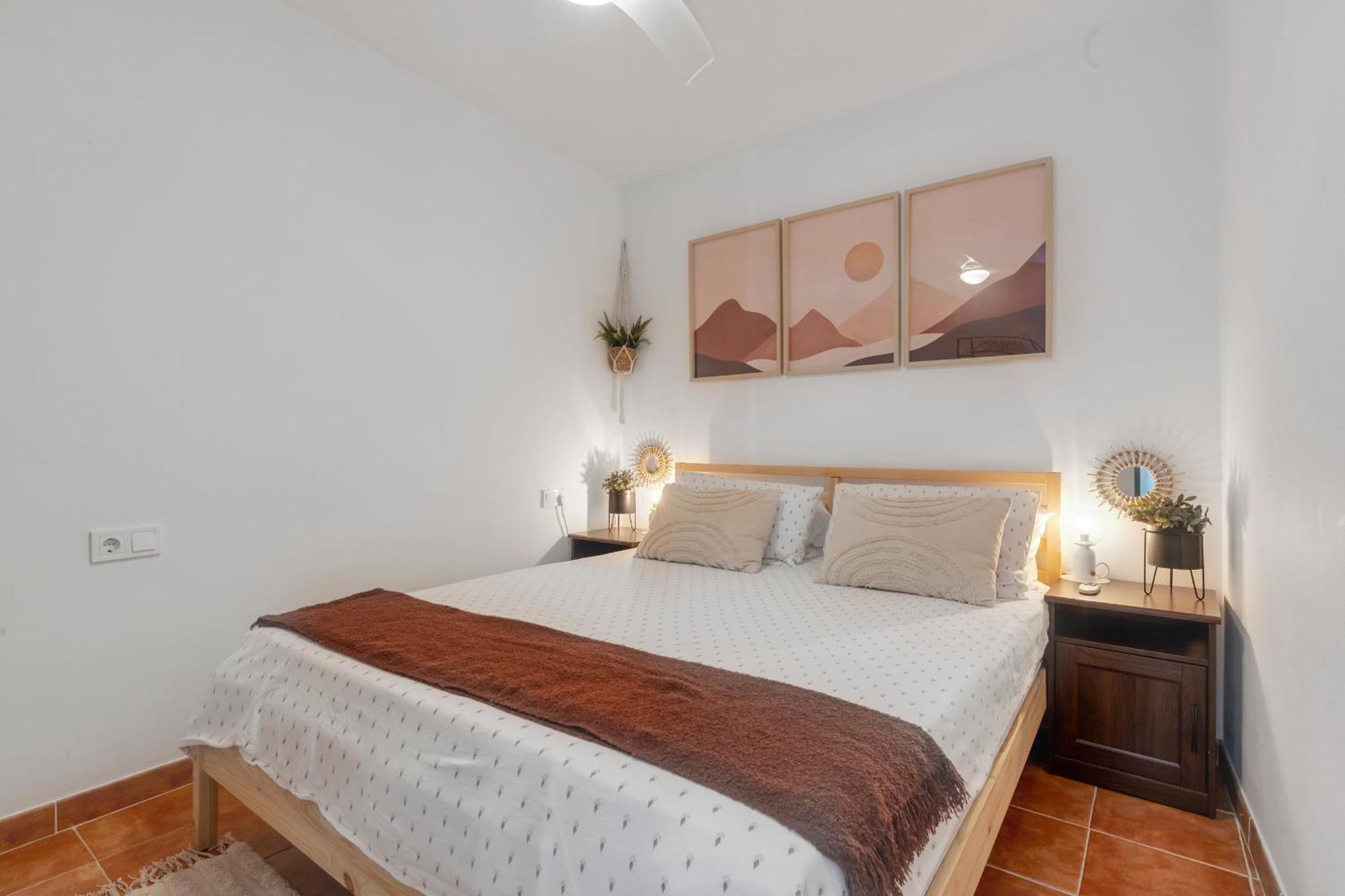 Casa De La Montana Apartments Sayalonga 外观 照片