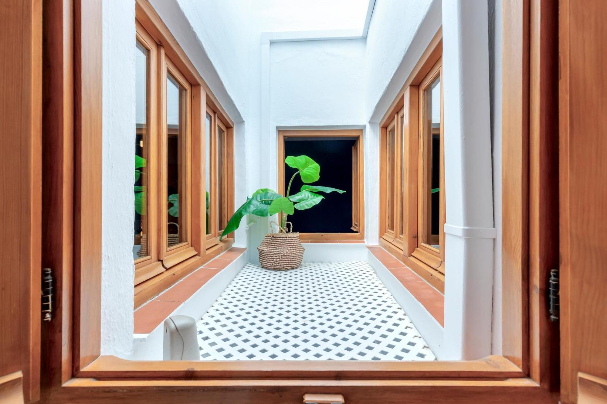 Casa De La Montana Apartments Sayalonga 外观 照片